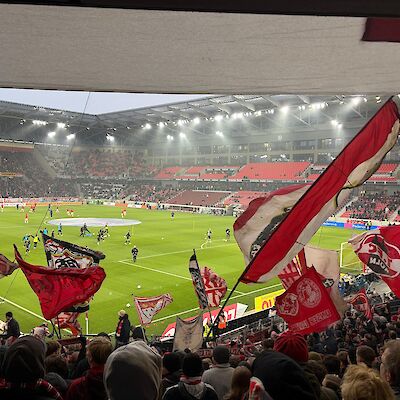 Eigentor, Elfer, Fragezeichen – der FC stolpert im Breisgau